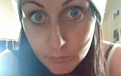 Sinh con trong khi phẫu thuật cắt bỏ buồng trứng