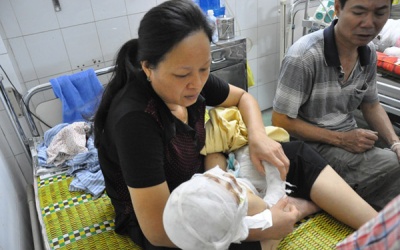 Ba nạn nhân vụ nổ ở quán bia đang trong nguy kịch