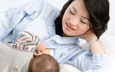 Mẹ ăn gì để có sữa ngon cho bé?