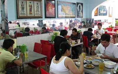 Thừa i-ốt cũng... bướu cổ