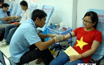 “Hành trình Đỏ-Kết nối dòng máu Việt”