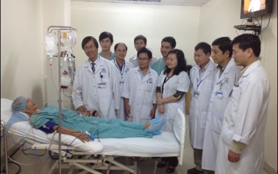 Chữa ung thư bằng tế bào gốc: Hy vọng cho bệnh nhân giai đoạn muộn