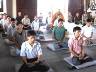 Để thấy hạnh phúc hơn