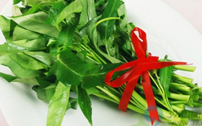 Ăn rau muống sống – hãy coi chừng!