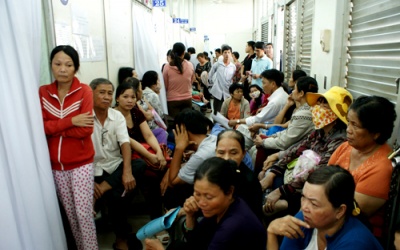 Giải pháp nào cho quá tải bệnh viện?