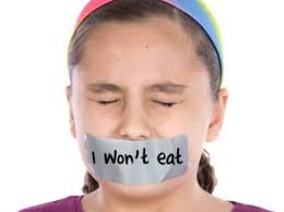 Dễ chết vì nhịn ăn phản khoa học