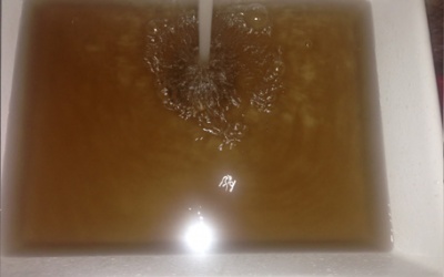 Hà Nội: Kinh hãi nước sinh hoạt bẩn như... nước cống