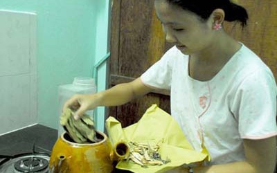 Sắc và uống thuốc Đông y thế nào cho đúng?