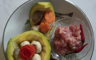 Bí ngô xanh xào thịt