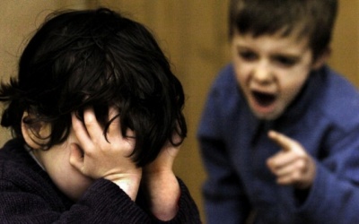 Trẻ bị stress, hãy coi chừng!