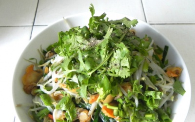 Sò lông xào giá hẹ