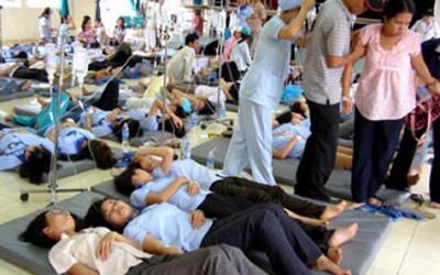 TPHCM : Kiểm tra an toàn thực phẩm tại các bếp ăn tập thể