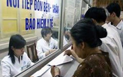 Viện phí sẽ gánh cả tiền lương, phụ cấp cho bác sĩ