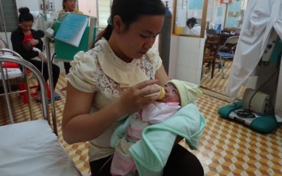 Sinh non trước 3 tháng, bé gái sống sót kỳ diệu