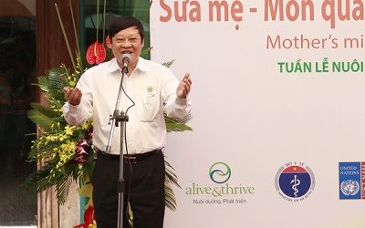 Dưới 20% trẻ được nuôi hoàn toàn bằng sữa mẹ