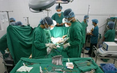 Phẫu thuật cho bệnh nhi  mắc bệnh tim hiếm gặp