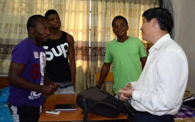 3 sinh viên đến từ vùng dịch Ebola nhập học tại Việt Nam