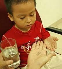 Lưu ý khi sử dụng kháng sinh cho trẻ