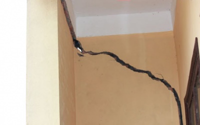 Hà Tĩnh: BV mới sử dụng đã xuống cấp nghiêm trọng