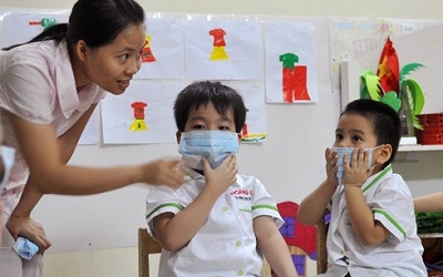 Cảnh giác cúm tấn công trẻ mùa tựu trường