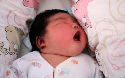 Bé sơ sinh 'khổng lồ' nặng 6,3kg