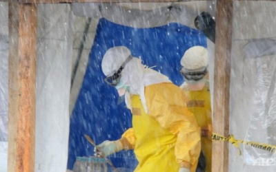 Thế giới không kiềm chế nổi sự bùng phát của Ebola?