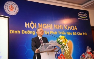 Dinh dưỡng cho sự phát triển não bộ của trẻ