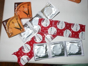 Trung Quốc kiện Nhật vì...bao cao su