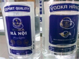 Phát hiện số lượng lớn rượu Vodka Hà Nội giả
