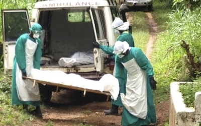 Australia cách ly thêm một bệnh nhân nghi nhiễm Ebola