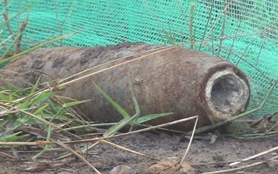 Cưa bom lấy thuốc nổ, 3 người thương vong