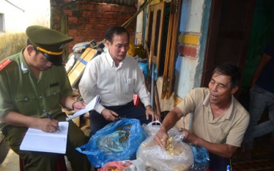 Phát hiện cơ sở bốc thuốc nam trái phép