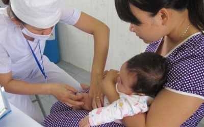 Hơn 25.000 trẻ Hà Nội được tiêm vaccine Sởi - Rubella