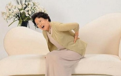 Phòng bệnh xương khớp lúc giao mùa