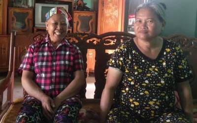 Gặp người Dao nghe bài lá tắm