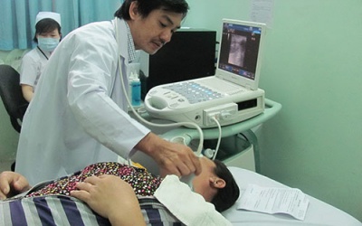 Cách xử trí khi người thân đột quỵ