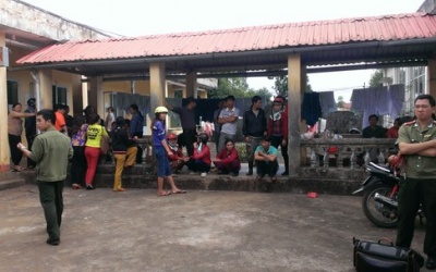 Sản phụ tử vong, người nhà vây bệnh viện