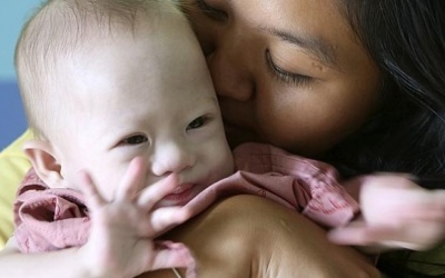 Thái Lan sắp cấm mang thai hộ