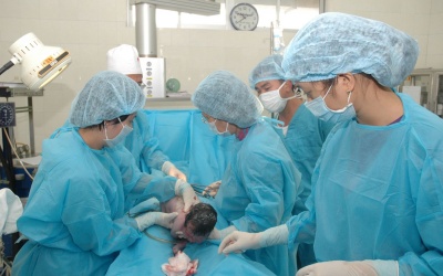 Thai phụ đang quá lạm dụng sinh mổ