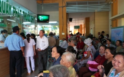 Mới chỉ có 65% dân số tại TP.HCM tham gia BHYT