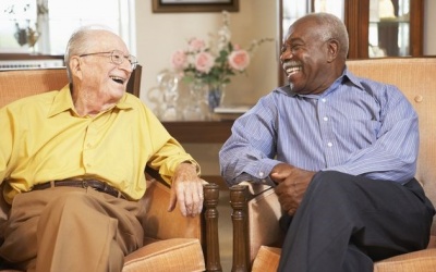 Thọ trên 100 tuổi 'khó' bị ung thư?