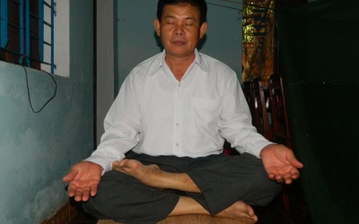 Tự chữa gout bằng cách ngồi thiền