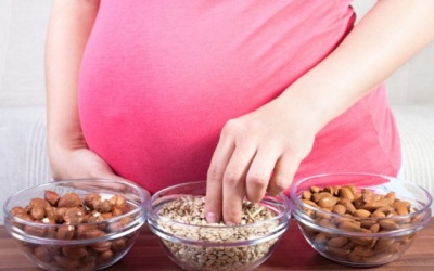 Bà bầu dùng Thực phẩm chức năng: Nên hay không?