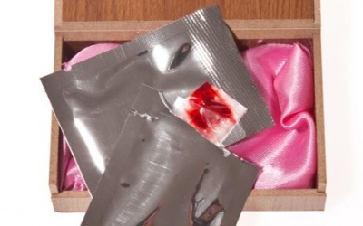 Rất dễ nhận biết màng trinh 'giả'