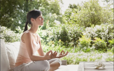 Bài tập thở 4-7-8 giảm căng thẳng, stress