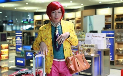 Để mai tính 2: Gây bão vì câu khách bằng đồng tính