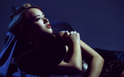 Hải Băng nóng bỏng đón Noel 