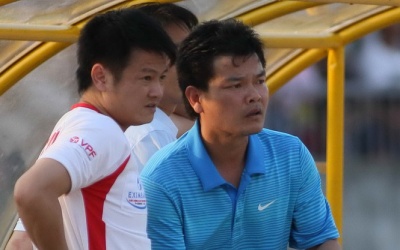 Văn Quyến bất ngờ khoác áo Cần Thơ trên sân cỏ