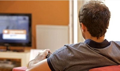 TV ảnh hưởng thế nào đến ăn uống?