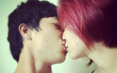 Công Phượng và Hòa Minzy hôn nhau: Nát tim fan hâm mộ